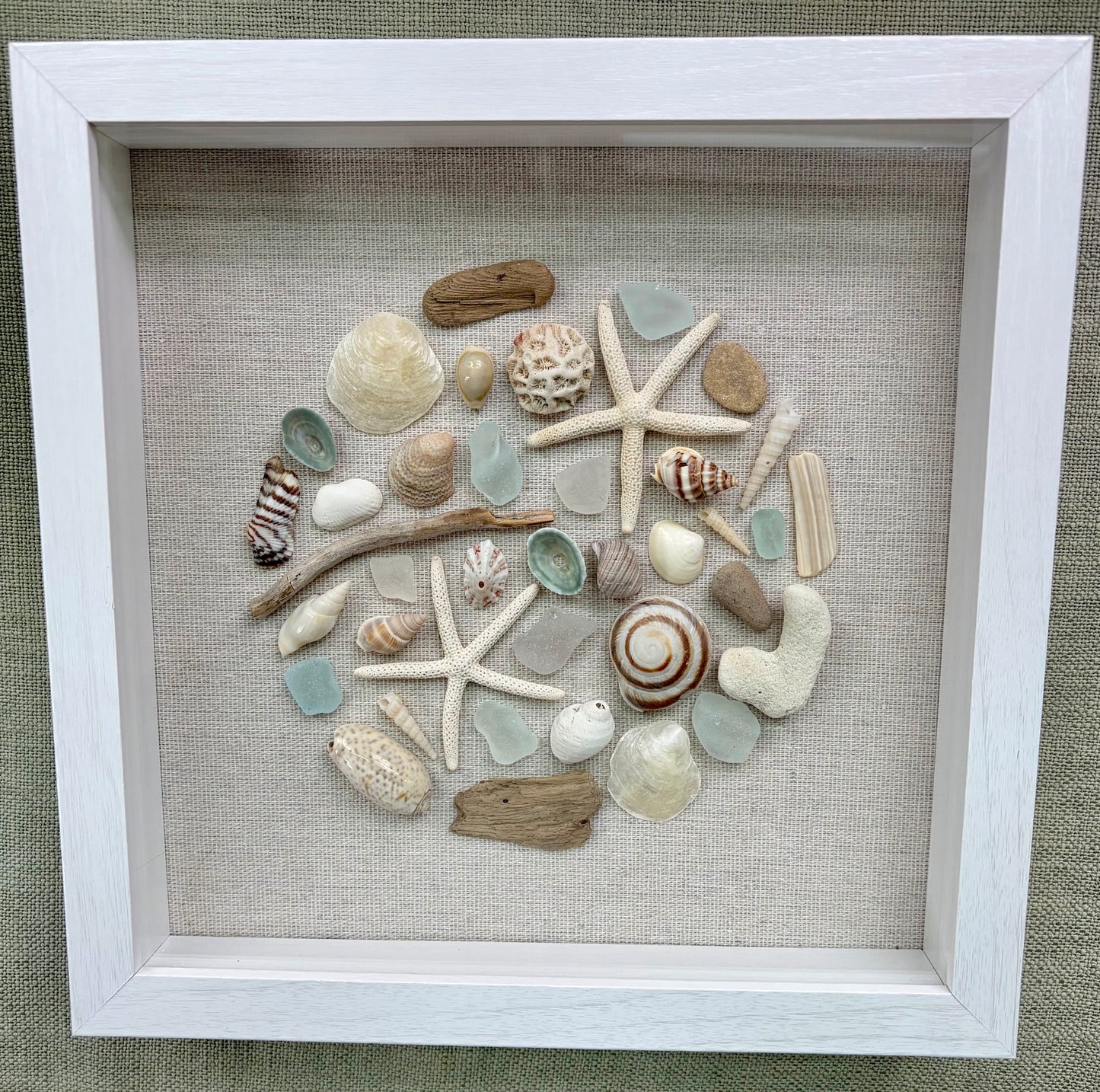 Beachwalk Medallion - "Sand & Shore"